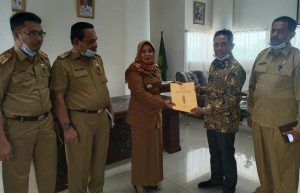 Anggota  DPD RI Perjuangkan Kejelasan  Status Honorer Sultra di Pemerintah Pusat