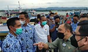 Komisi II DPRD Kendari  Soroti Kotornya TPI Sodoha  –	 Dinas Kebersihan Bakal Dipanggil