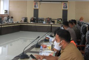 Resahkan Pengguna Jalan, Pemerintah  Siap  Tertibkan Pedagang  di Kawasan MTQ