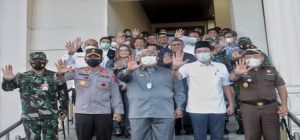 Pemprov-DPRD Sultra Setujui Empat Ranperda, Gubernur : Ranperda Ini akan Memberikan Kekuatan Hukum dalam Rangka Pemungutan Retribusi Daerah