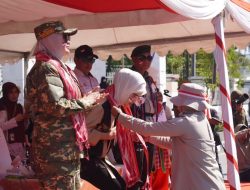 OPD dan Organisasi Masyarakat Semangat Ikuti Karnaval Juang Guna Memperingati HUT RI ke -80, Siska Karina Imran : Semangat Para ASN dan Masyarakat Mulai dari Lurah hingga Camat se-Kota Kendari  Menjadi Kekuatan Tersendiri Bagi Pemerintah Kota Kendari