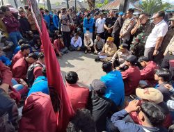 Ketua DPRD Sultra Tidak Setuju Akan Adanya Kenaikan Gaji Anggota Dewan