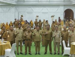 Wagub Hugua Buka  Rapat Evaluasi dan Monitoring Sistem  Akuntabilitas Kinerja Instansi Pemerintah Tahun 2025