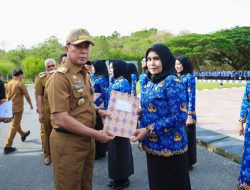 Sebanyak 2.115 ASN Pemprov Sultra Terima SK Pengangkatan,  Gubernur Sultra Andi Sumangerukka :  ASN Bekerja Optimal dan Tidak Diagunkan SK