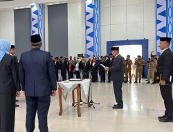 Gubernur Sultra  Melantik 270 Pejabat Baru di Lingkup Pemprov,  252 Pejabat  Administrator dan Pengawas, 18 Pejabat Fungsional