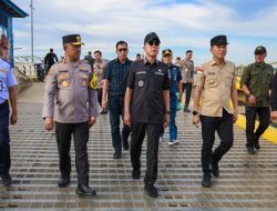 Gubernur Andi Sumangerukka Turun Lapangan, Cek Kesiapan Pos Pengamanan Nataru di Jalur Strategis Sultra