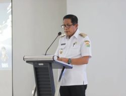 Wagub Ir Hugua  : Era Disrupsi Menghadirkan Tantangan Pemerintahan dan Pembangunan Daerah yang Semakin Kompleks, Sehingga Diperlukan Inovasi, Kolaborasi, serta Kebersamaan.  Pemprov Sultra Gelar Rapat Koordinasi Penguatan Kapasitas Perangkat Daerah Tahun 2025 Berbasis Model Retreat